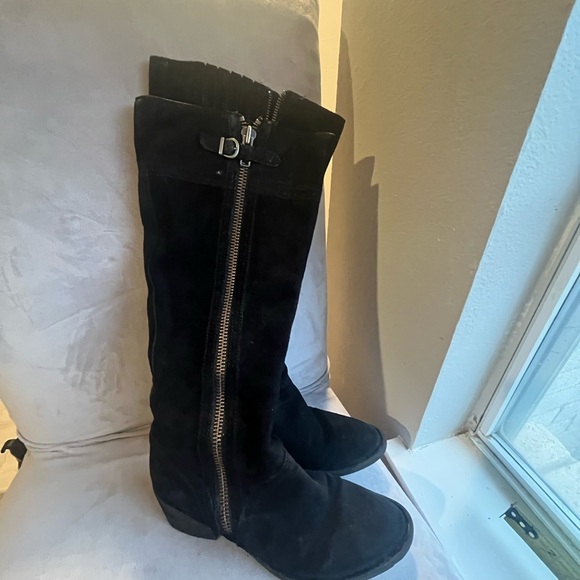 Born Black Over‎ the Knee Boots with Decorative Buckle - Picture 1 of 7